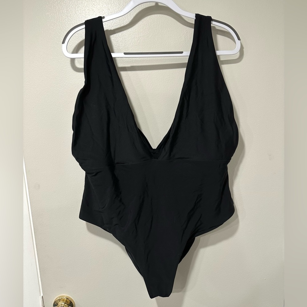 ONE PIECE SWIM SUIT Size XXL